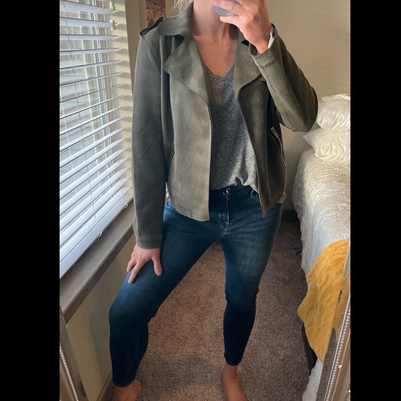 Faux suede olive green jacket - Picture 2 of 7